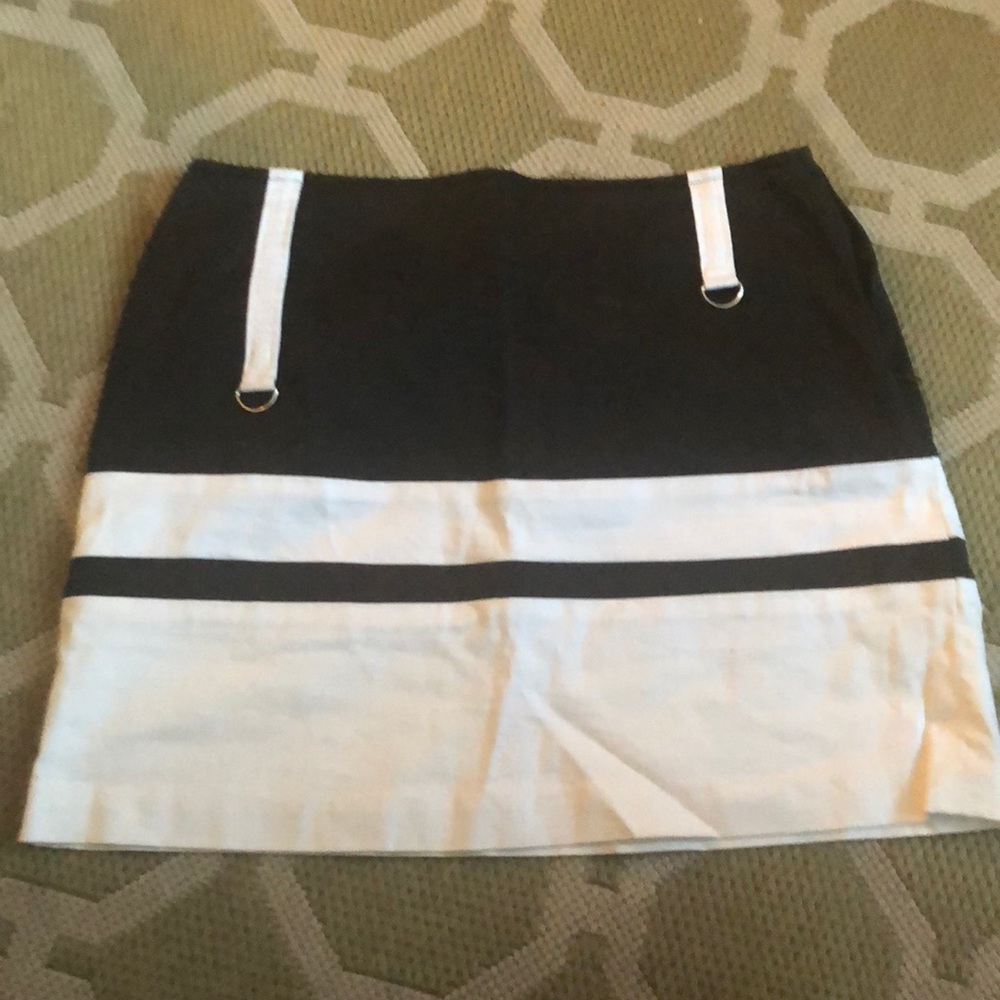 Mini skirt - Picture 4 of 6